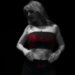 Breathedivinity Women's Void Tech™ Top [BLACKRED] (2)